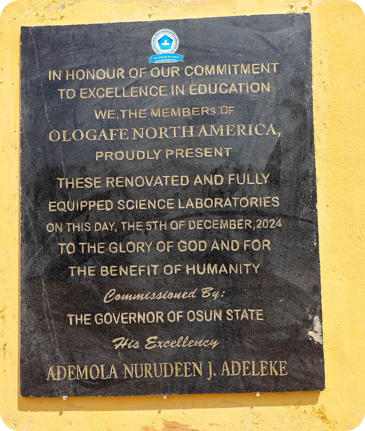 Image that shows the plaque for the lab commission