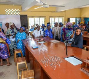 people in science lab